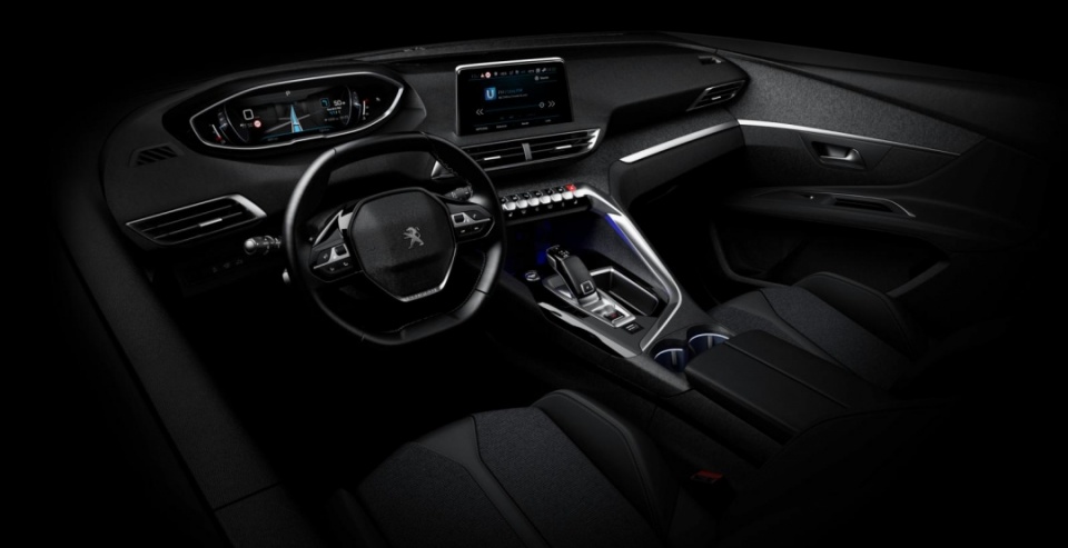 Компания Peugeot официально представила интерьер i-Cockpit второго поколения